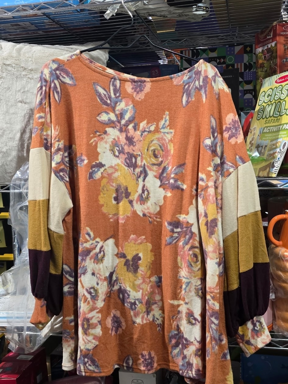 New 2X Emerald Rust Floral Colorblock Long Sleeve Top